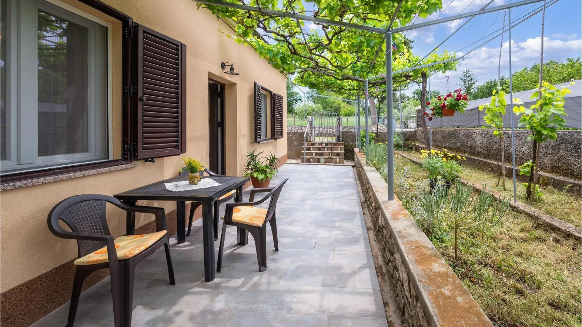 Gorgeous Home In Labin With Wifi